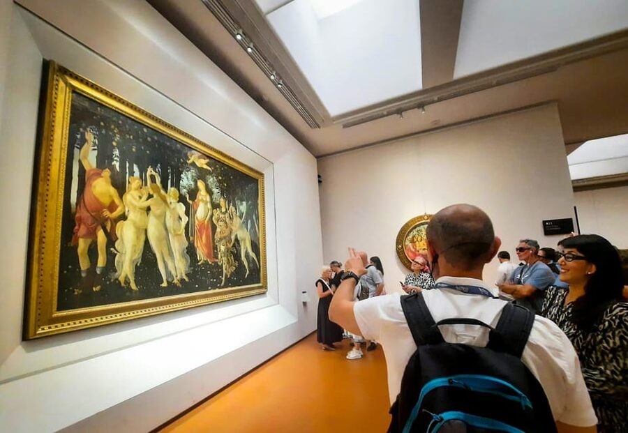 Florence in one Day: Walking Tour with Uffizi and Accademia - Key points to know before you go