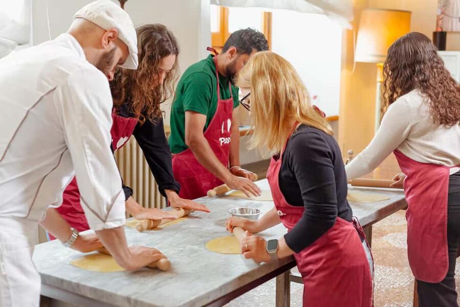 Florence: Lasagna and Spaghetti-Making Class - Quick Hits Before You Start Rolling
