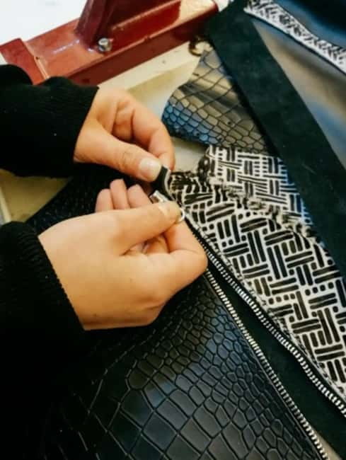 Florence: Leather Wallet-Making Workshop with Coffee - Entering GARBAGE’En: Where Florence Leather Starts