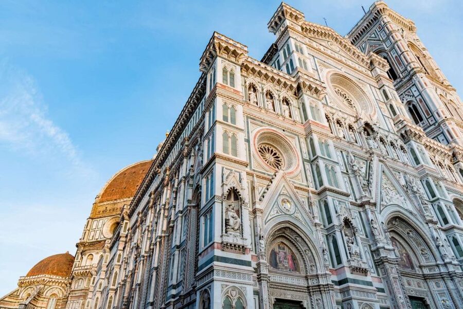 Florence: Leonardo da Vinci Guided Walking Tour with Museum - The 4-hour option adds the Renaissance icon hits