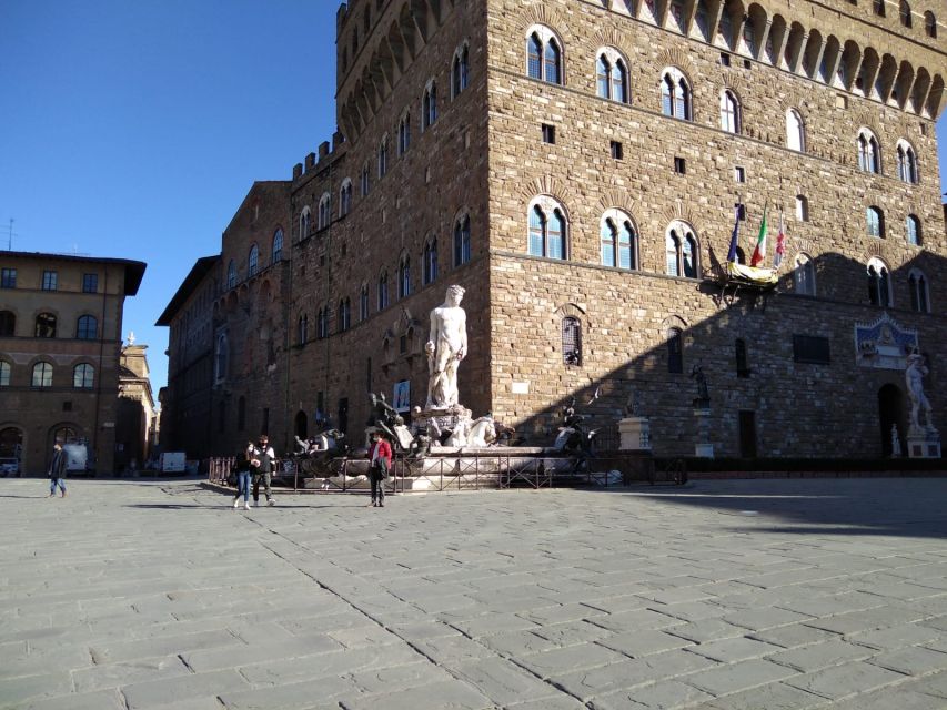 Florence: LGBTQ Renaissance Walking Tour with Mila - Meet Mila at Piazza della Repubblica for the laws-and-lives starting point
