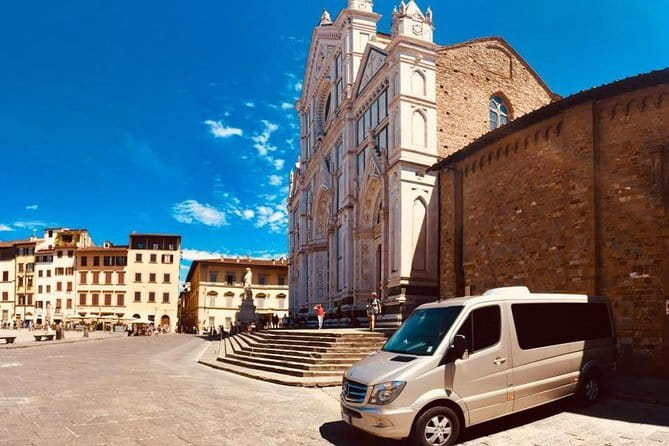 Florence, Lucca and Pisa Private Tour from Livorno - The guide’s role: commentary that helps you read the sights
