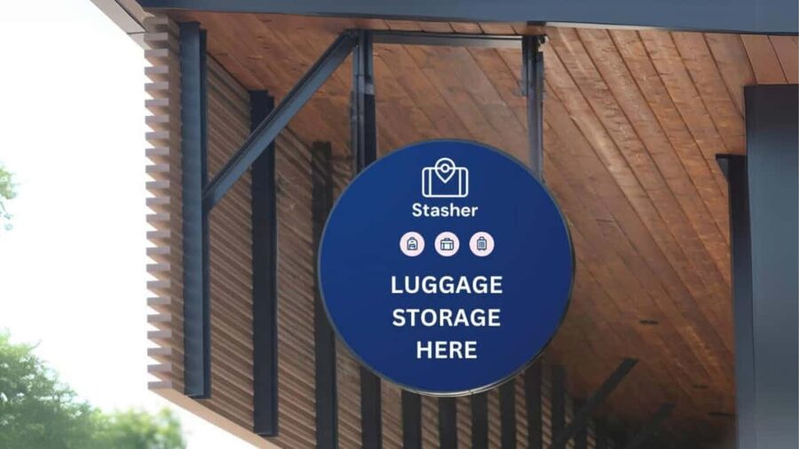 Florence: Luggage Storage - Drop-off that actually works: ID, confirmation code, and fast handoff