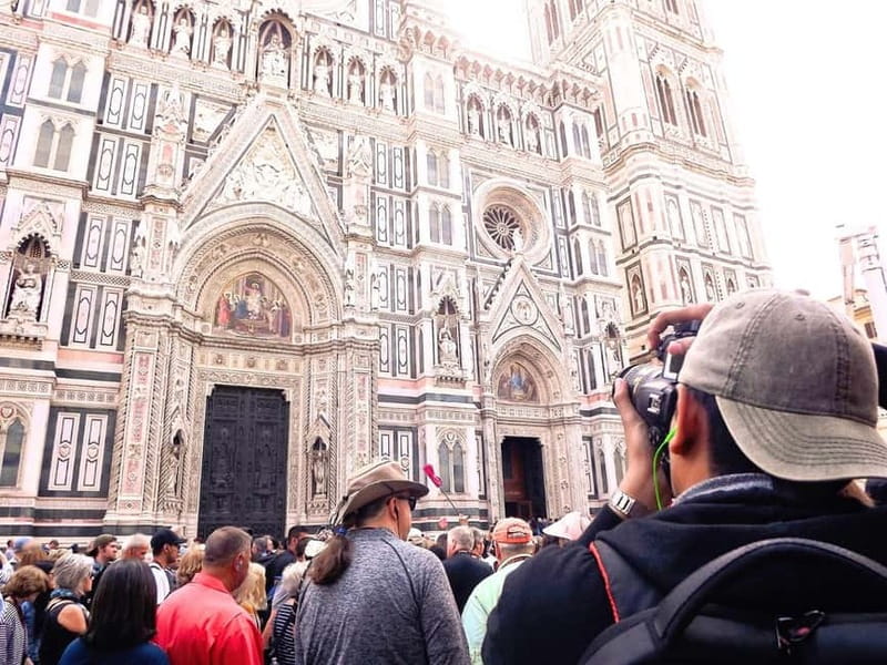 Florence: Medici Family Guided Walking Tour - Ponte Vecchio: A Brief Walk With Big Symbolism