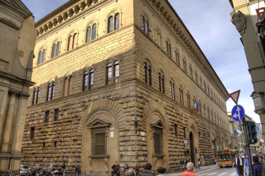 Florence: Medici Family History Tour - Piazza San Lorenzo: Where Daily Florence Meets Medici Importance