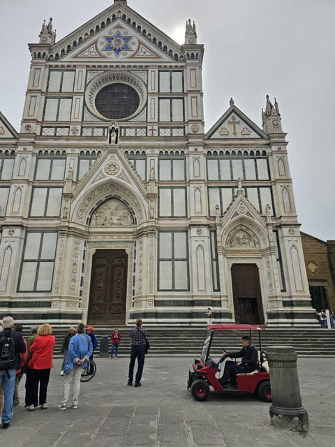 Florence: Michelangelo Hill Panoramic Tour with Food Tasting - Electric golf cart time: what the ride is like