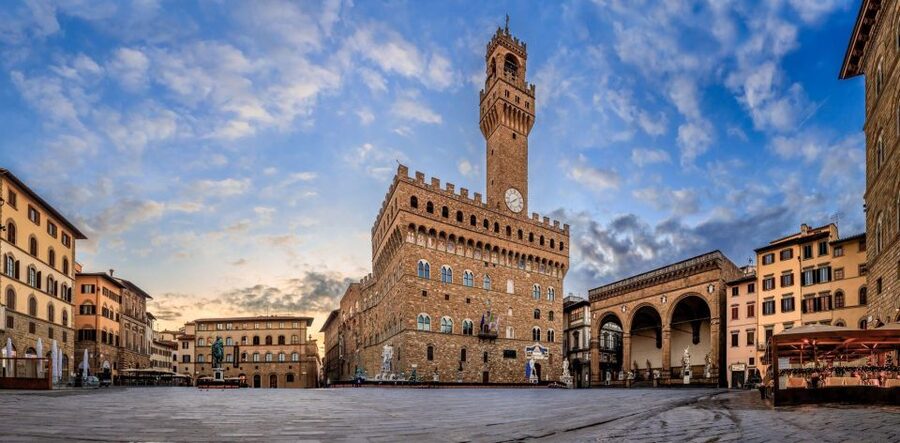 Florence: Michelangelo’s David & A Sip Through a Wine Window - The Historic Wine Window Sip: Buchette del Vino Style