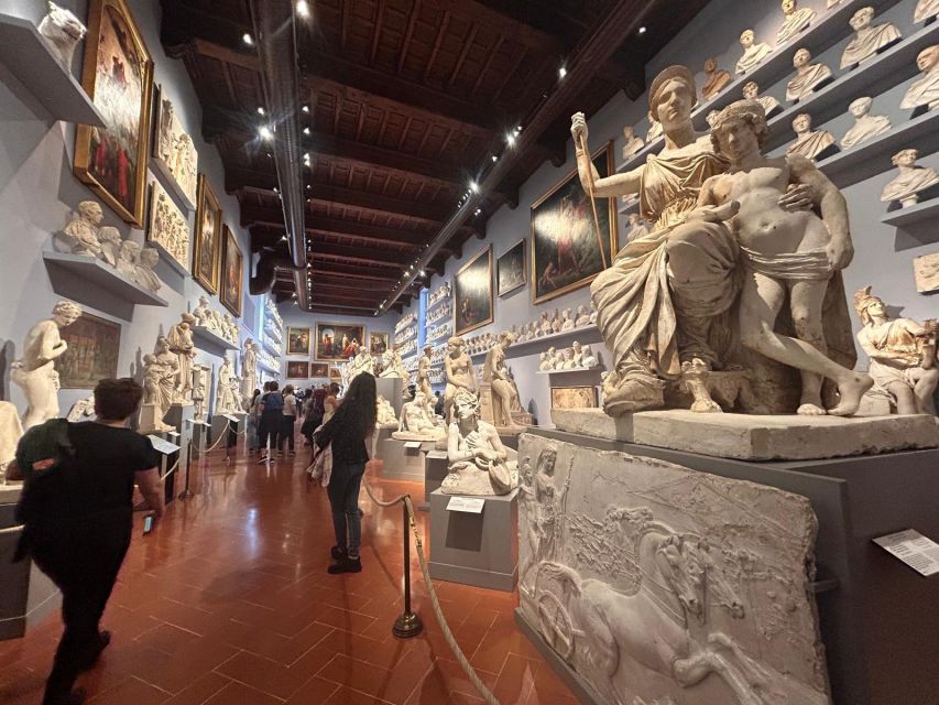 Florence: Michelangelo's David Entrance Ticket and Audio App - Timed entry at the Accademia: where the skip-the-line really saves you