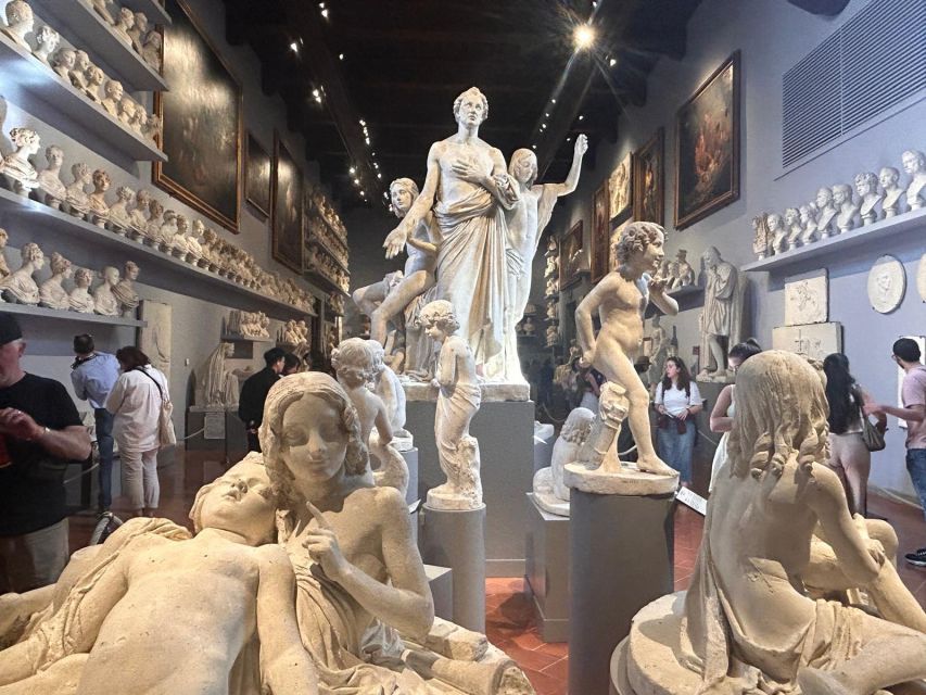 Florence: Michelangelo's David Entrance Ticket and Audio App - Pop Guide audio app tips: how to make self-guided work