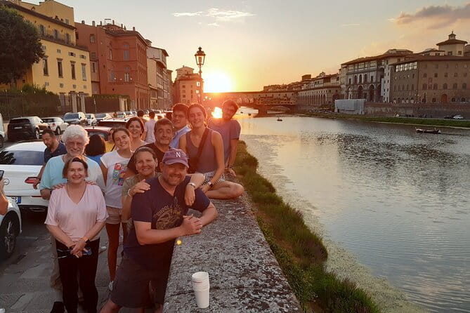 Florence Night Bike Tour with Wine and Aperitivo Picnic included - Key moments you should plan for