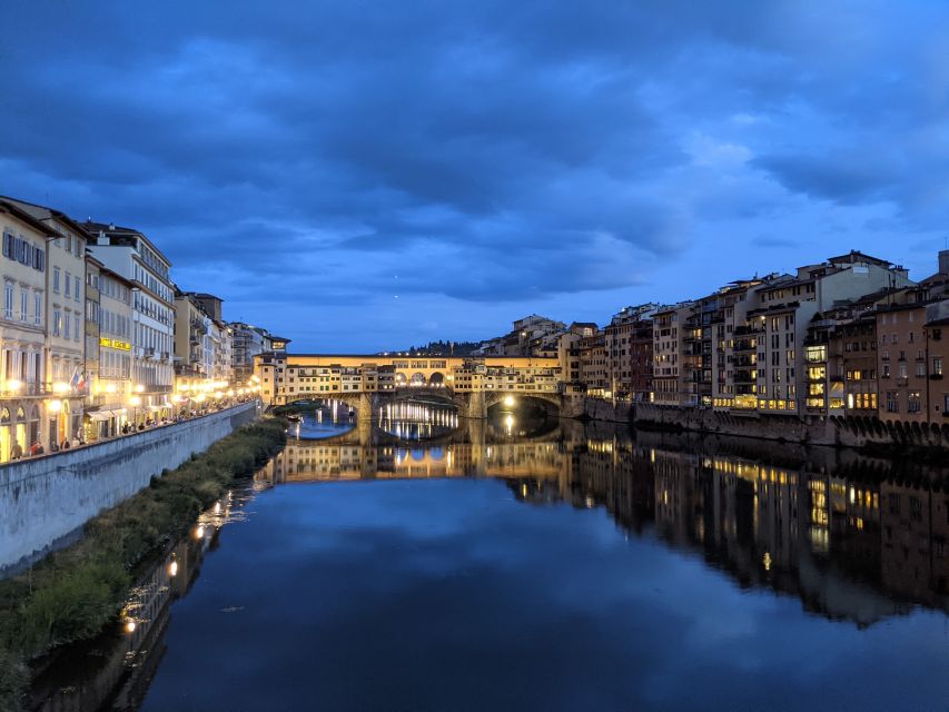 Florence: Night Tour by Electric Bike - Guide style: humor, pacing, and what names to look for