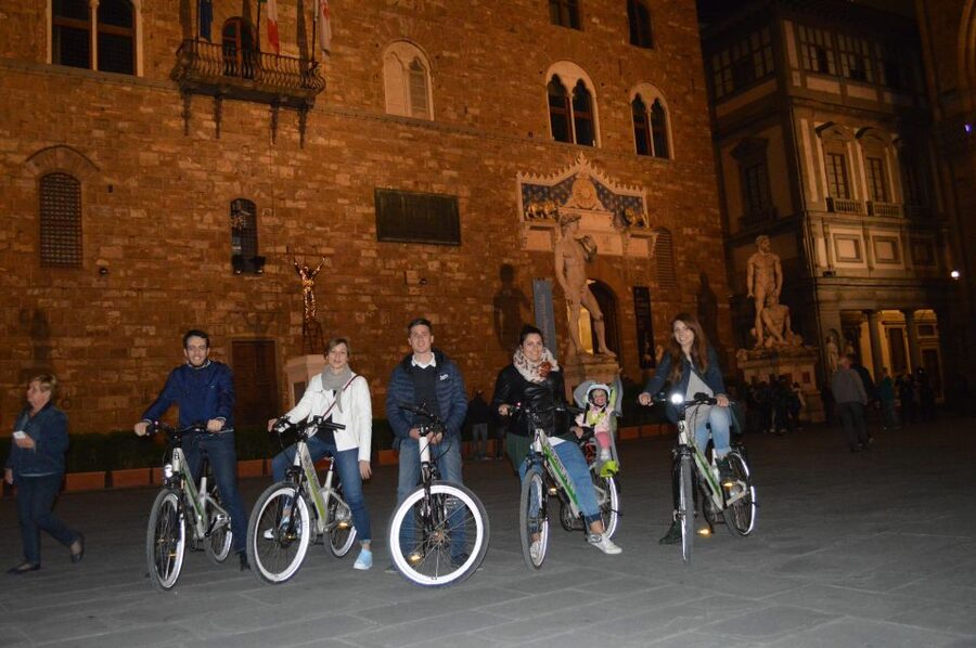 Florence: Night Tour by Electric Bike - Weather and timing: why night can be better than you think