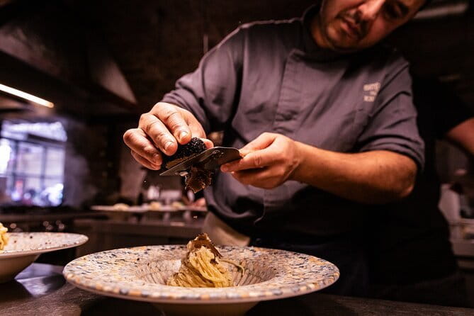 Florence Oltrarno Neighborhood Food & Wine Dine Around - Gelateria Artigianale La Sorbettiera in Santo Spirito: Gelato Where It Counts