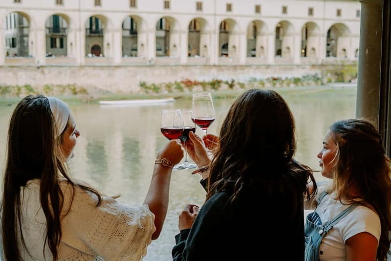 Florence: Paint&Wine with the view of Ponte Vecchio - The View and the Room: Why Small Groups Matter Here