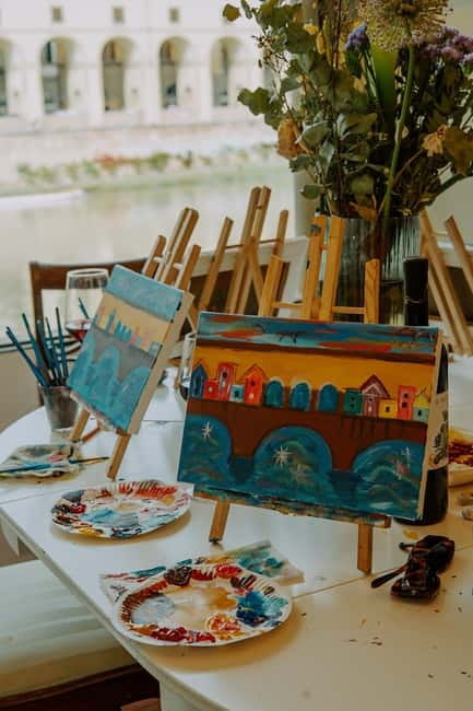Florence: Paint&Wine with the view of Ponte Vecchio - Your 2-Hour Session: What Happens From Start to Finish