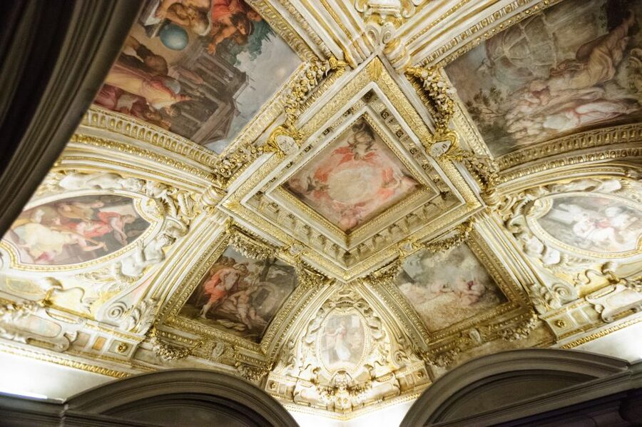 Florence: Palazzo Vecchio Entrance Ticket & Audioguide - What you’ll actually see: Medici rooms and the Salone dei Cinquecento