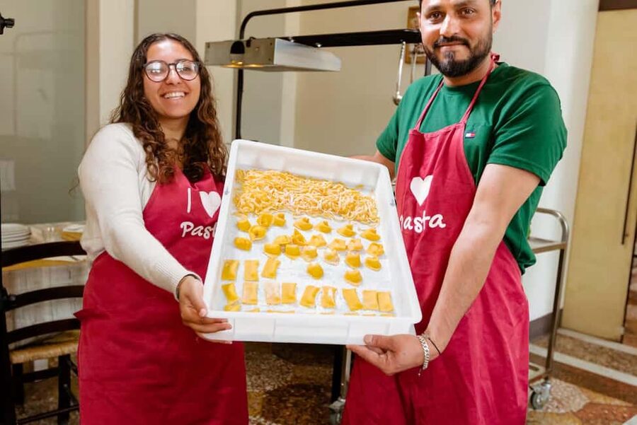 Florence: Pasta Class with Wine, Limoncello and Dessert - Dietary needs and who this fits best
