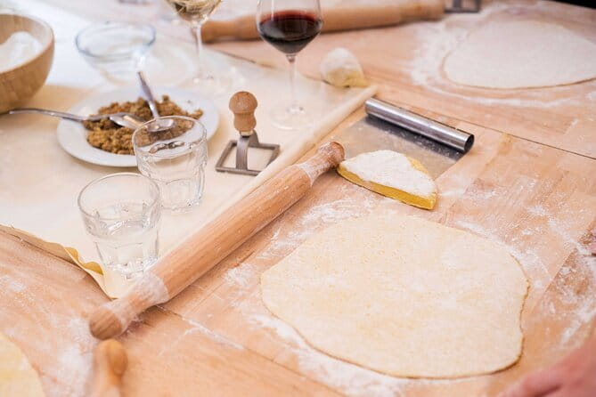 Florence: Pasta Cooking Class with Tiramisu & Gift Apron - The Hands-On Pasta Lesson: Knead, Roll, Shape, Cook