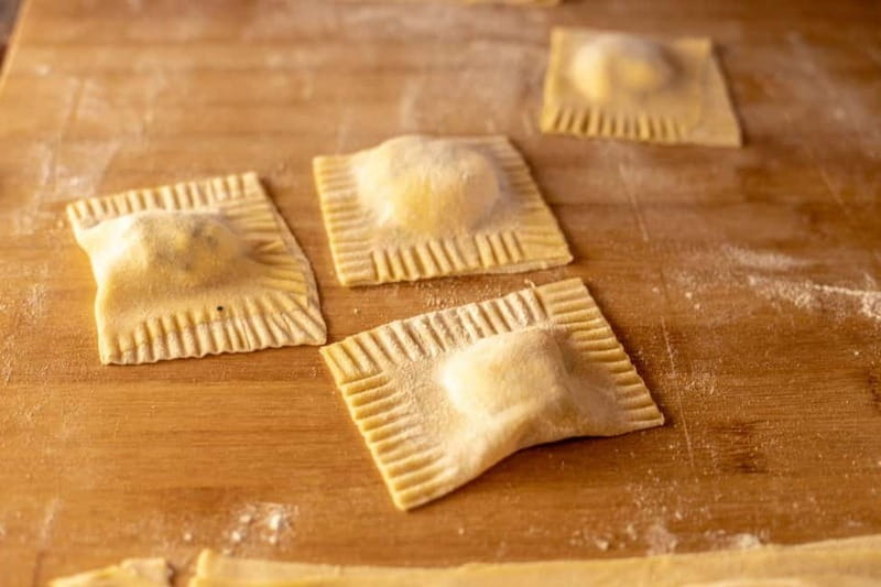 Florence: Pasta & Tiramisu Class with Unlimited Wine - Unlimited Wine With Lunch: Pairing It Without Getting Lost