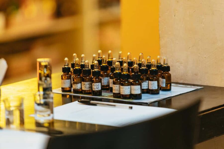 Florence: Perfume Masterclass and Sensory Experience - Picking your scents in a small group (and why that’s a big deal)