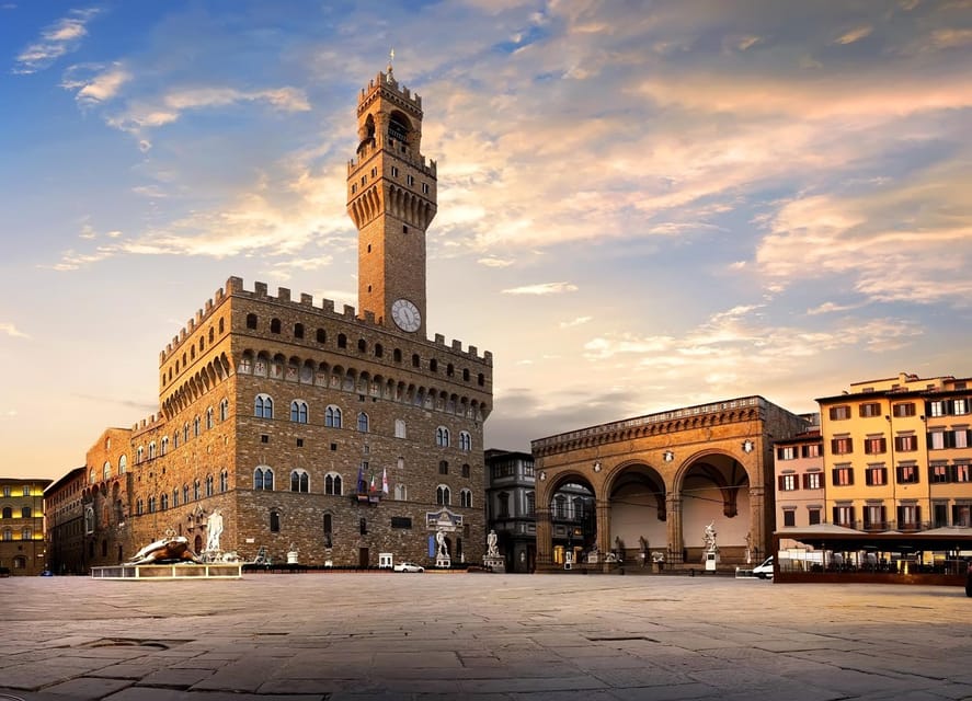 Florence: Piazza della Signoria & David - Anti Walking Tour - The Anti-Walking Advantage: You Get Meaning, Not Miles