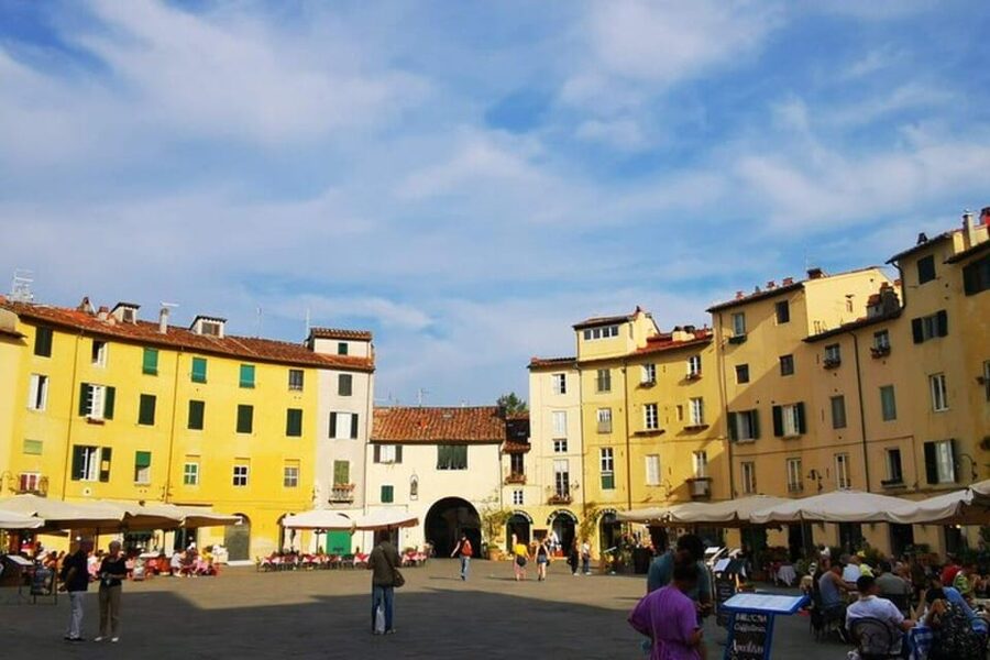 Florence: Pisa and Lucca Private Day Trip - A practical way to see Pisa and Lucca without the stress