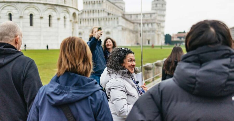 Florence: Pisa, Siena, San Gimignano, and Chianti Experience - San Gimignano in one hour: Medieval Manhattan vibes without the stress