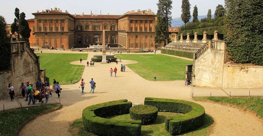 Florence: Pitti Palace and Boboli Gardens Walking Tour - Meeting at Palazzo Pitti: Where the Tour Starts