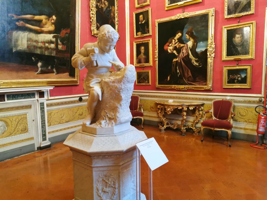 Florence: Pitti Palace, Boboli Garden, Palatine Gallery Tour - Meeting at Piazza Pitti: getting into the day fast