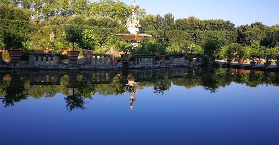 Florence: Pitti Palace, Boboli Garden, Palatine Gallery Tour - Boboli Gardens early morning: amphitheater, slopes, and Florence views