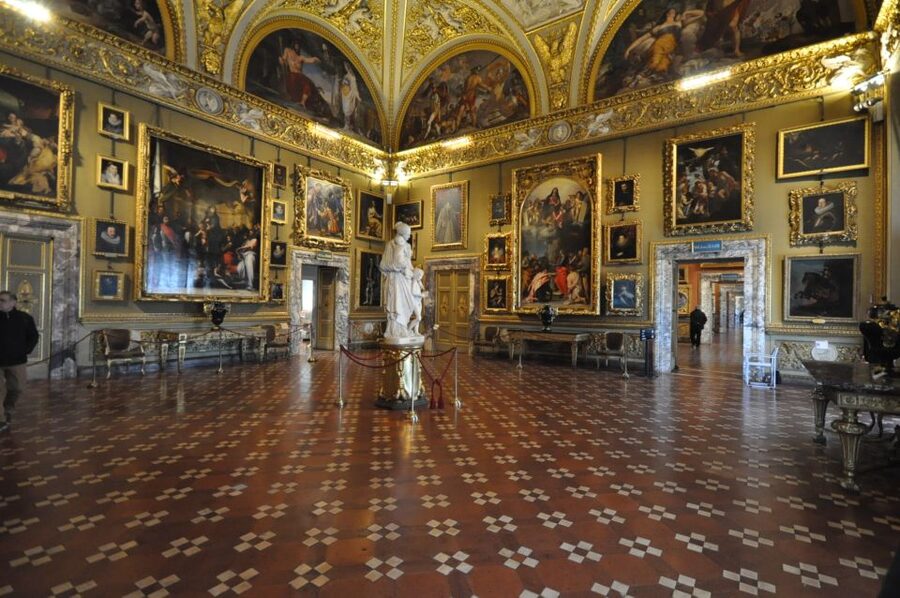 Florence: Pitti Palace, Boboli Garden, Palatine Gallery Tour - Price and value: what $115 buys in real time