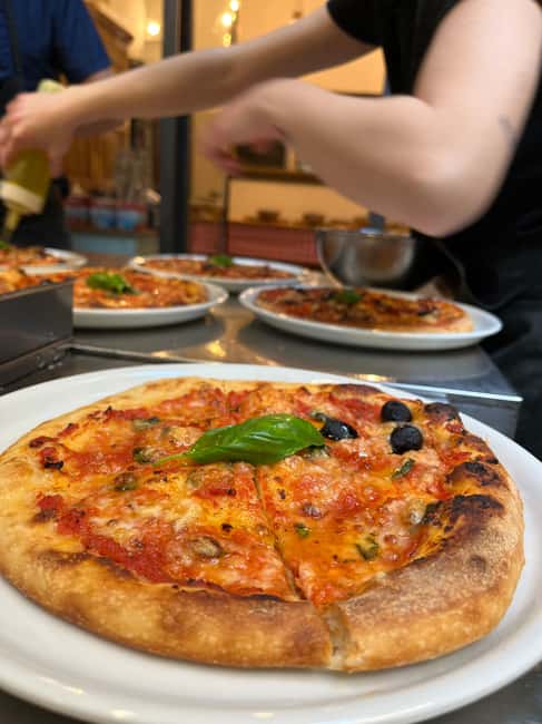 Florence: Pizza and Gelato Cooking Class - Gelato-Making in Real Life: Two Flavors, Fresh Ingredients, Real Choices