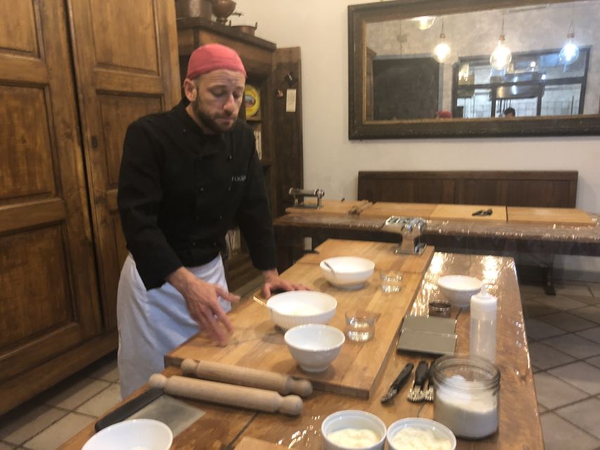 Florence: Pizza and Gelato Family-Friendly Cooking Class - Oltrarno makes this class feel local, not staged