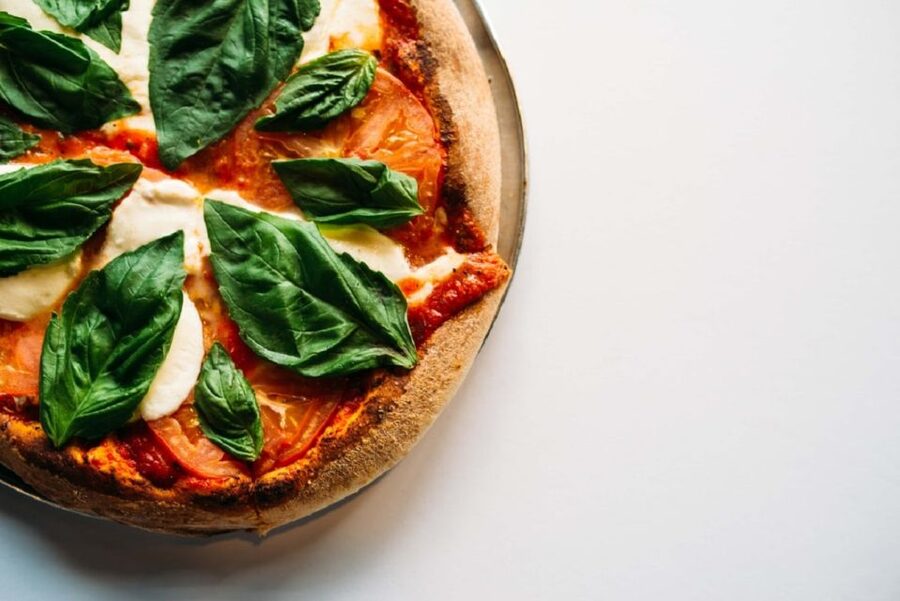 Florence: Pizza Dinner and Opera Arias Concert - Dinner Details: Fixed Menu Pizza, Dessert, and Included Drinks
