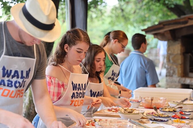 Florence Pizza or Pasta Class with Gelato Making at a Tuscan Farm - Villa Pian dei Giullari: the farm estate vibe and why it matters