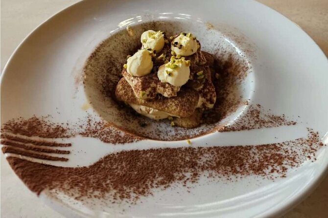 Florence Pizza & Tiramisù Cooking Class: Small Group Experience - What this Florence pizza and tiramisù class really feels like at 3:00 pm
