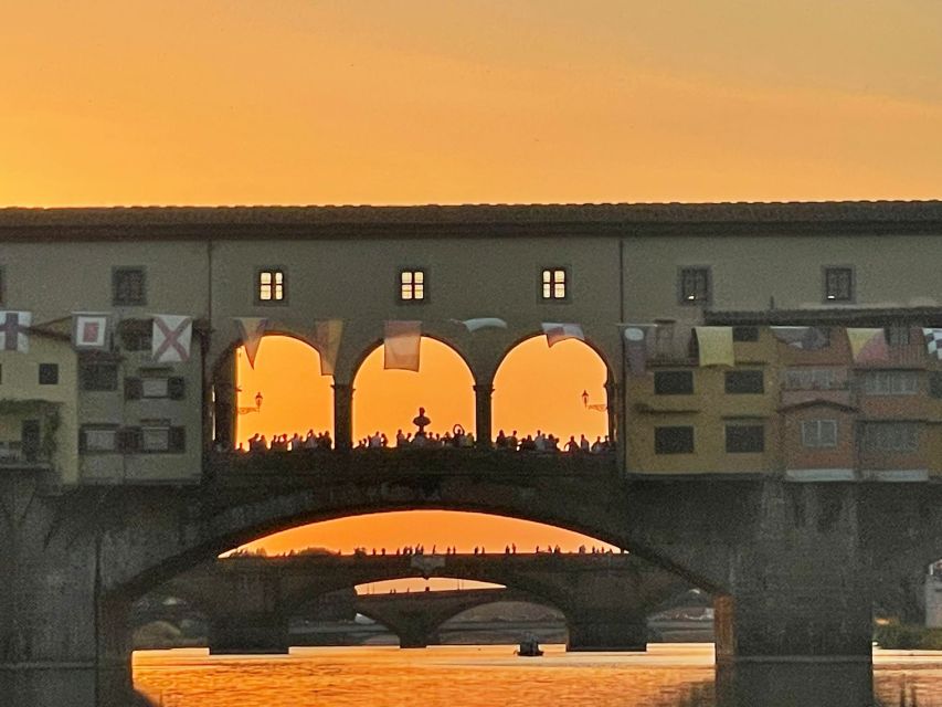 Florence: Ponte Vecchio Rafting Experience with Aperitif - Ponte Santa Trinita Aperitif Break: Snacks and Tuscan Wine on the River