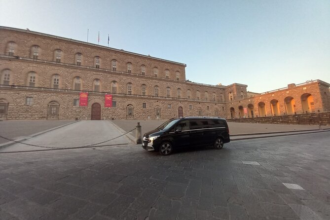 Florence private city car Tour by Mercedes Car with driver - Stop 2: Ponte Vecchio without the long wander
