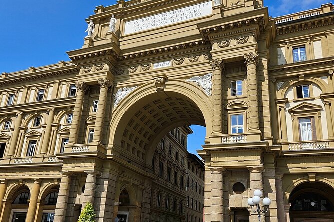 Florence private city car Tour by Mercedes Car with driver - Stop 5: Piazza Santo Spirito and the feel of a real evening