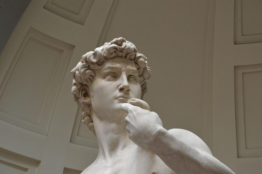 Florence: Private City Walking Tour with Accademia & Uffizi - Meeting at 9:15 and how the 4-hour flow feels in real life