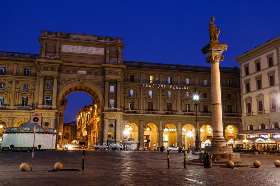 Florence: Private E-Bike Night Tour & Piazzale Michelangelo - Why Florence at night makes the ride click