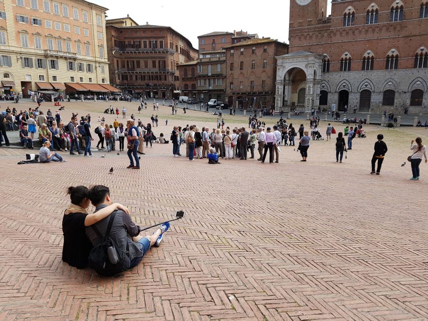 Florence: Private Siena, San Gimignano and Chianti Tour - Florence Start: what the private minivan really changes
