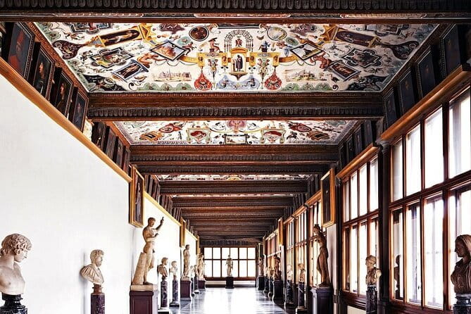 Florence: Private tour to the Uffizi Gallery - Uffizi priority entry: why this tour starts by saving you time