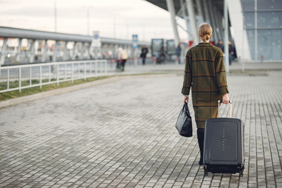 Florence: Private Transfer to Florence Airport (FLR) - Choosing the Right Vehicle: Mercedes Sedan vs Minivan