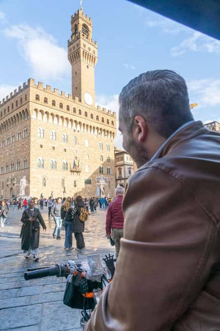 Florence: Private Transport by Rickshaw - Audio guide included: helpful when you want extra structure