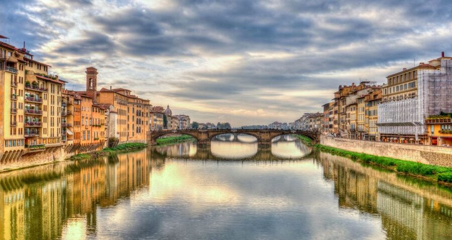 Florence: Private Walking Tour with a Local - A private Florence walk tailored to your questions