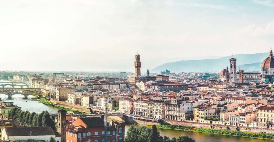 Florence: Private Walking Tour with a Local - Where you start matters: Piazza della Repubblica or Caffè Gilli