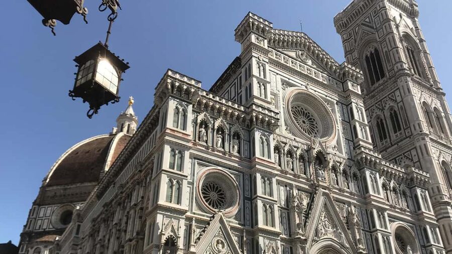 Florence: Renaissance City Walking Tour & wine windows - Palazzo Strozzi and Via de’ Tornabuoni: power, fashion, and stonework