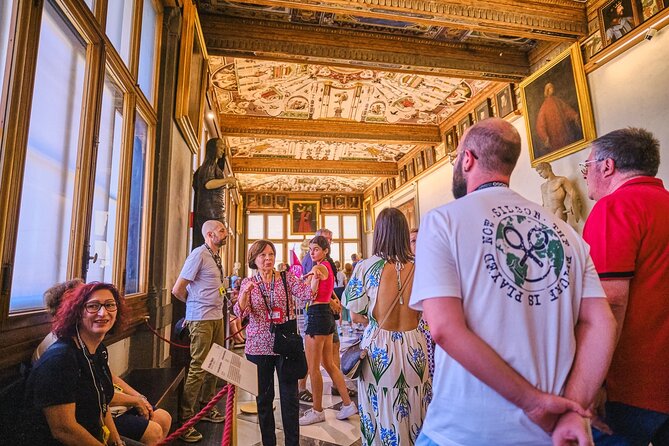 Florence's Uffizi Gallery Guided Tour with Reserved Entrance - The 13th-to-18th century route: how the guide keeps it from feeling random