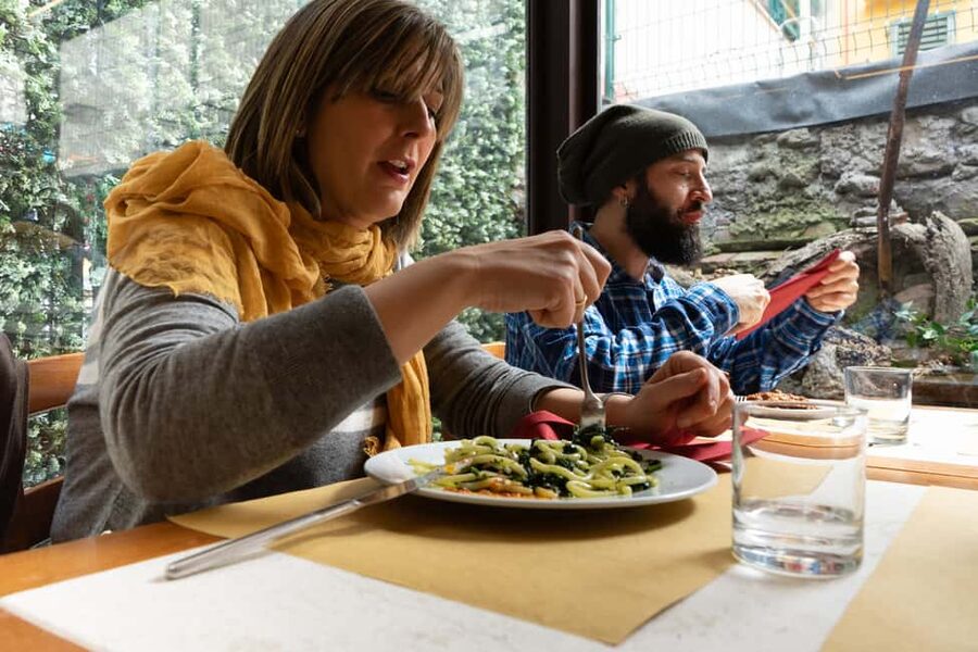 Florence’s Ultimate Food Tour: Full Tuscan Meal with a Local - Piazza Indipendenza lunch: regional dishes that don’t feel like a show